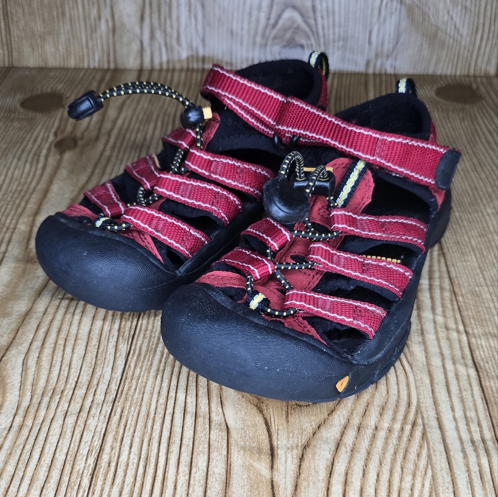 Keen Toddler Red Sport Waterproof Sandals Shoes‎ Size 12